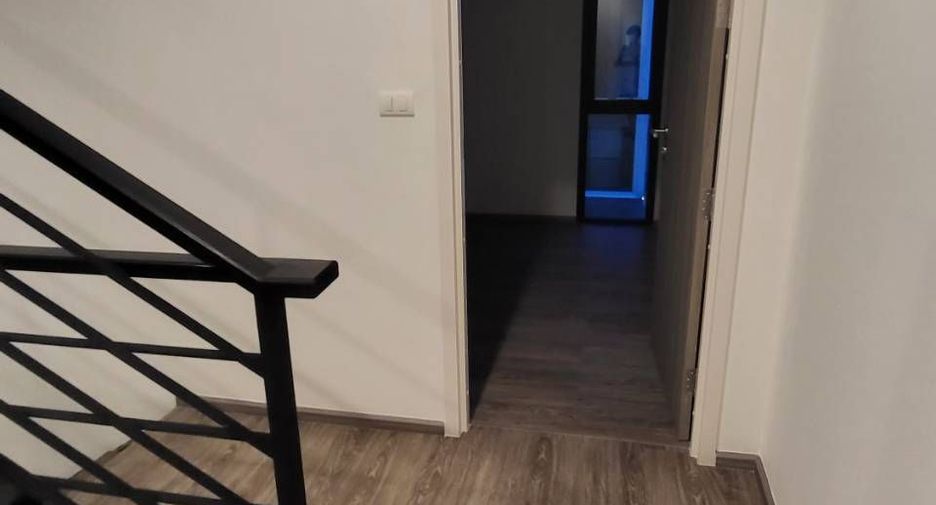 For sale 3 bedrooms townhouse in Lat Phrao, Bangkok