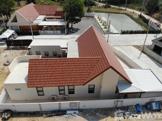 À vendre 4 chambres maison à Hua Hin, Prachuap Khiri Khan