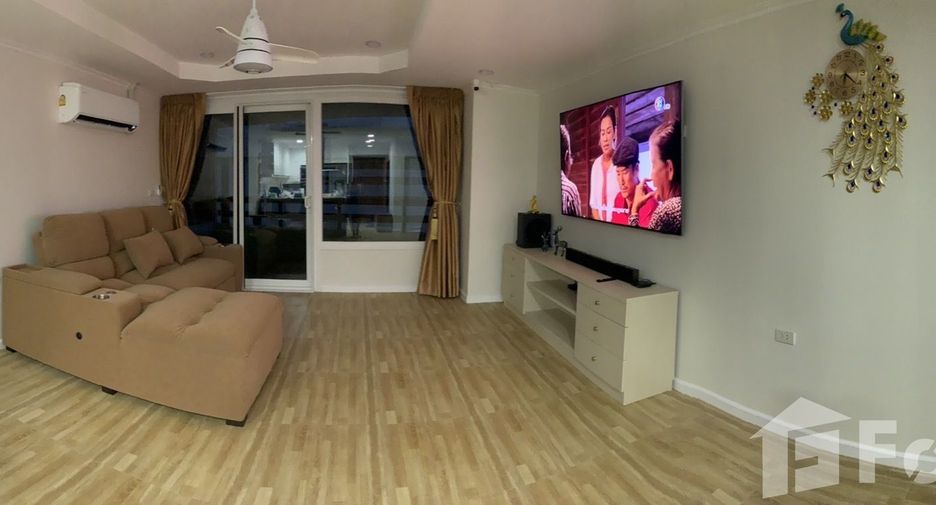 Apartment zum Kauf mit 2 Zimmer in Bang Lamung, Chonburi