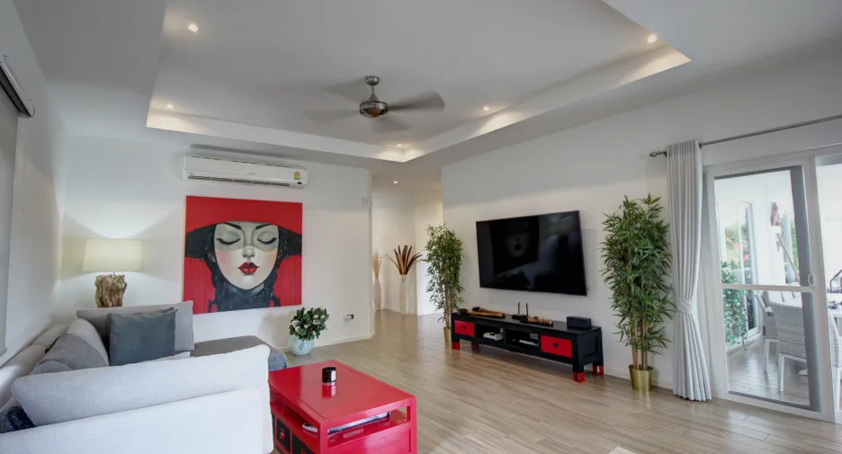 For sale 4 bedrooms villa in Hua Hin, Prachuap Khiri Khan