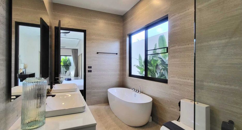 Villa zum Kauf mit 4 Zimmer in Mueang Phuket, Phuket