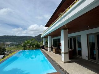 À louer 3 chambres villa à Kathu, Phuket