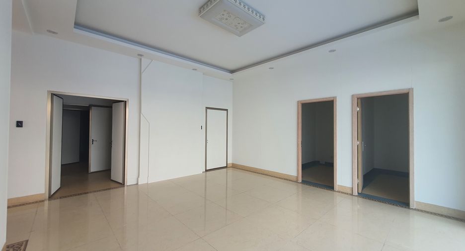 For sale office in Lat Krabang, Bangkok