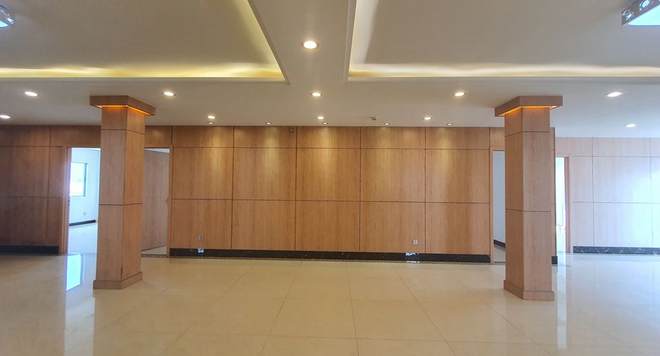 For sale office in Lat Krabang, Bangkok