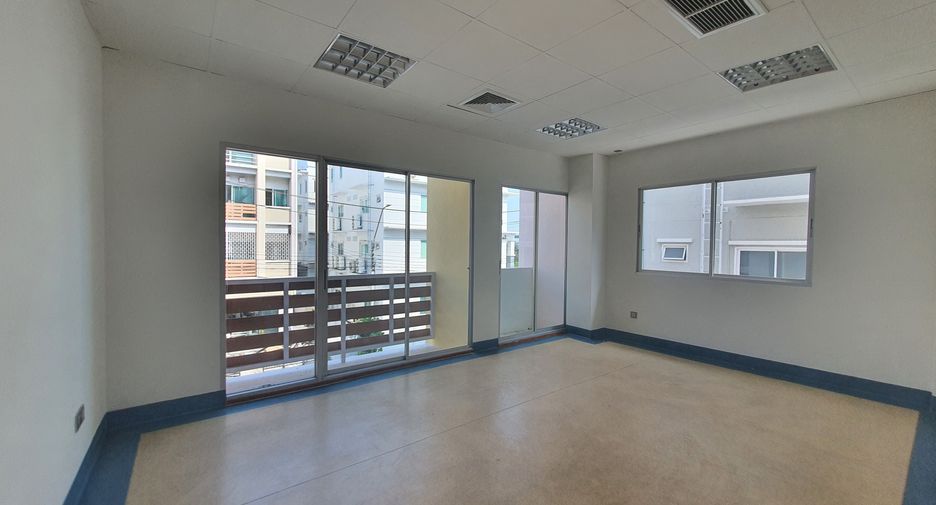 For sale office in Lat Krabang, Bangkok