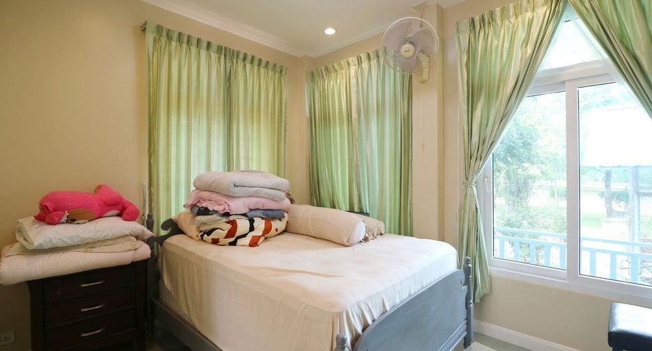 Продажа 4 спальни дом в Wanon Niwat, Sakon Nakhon