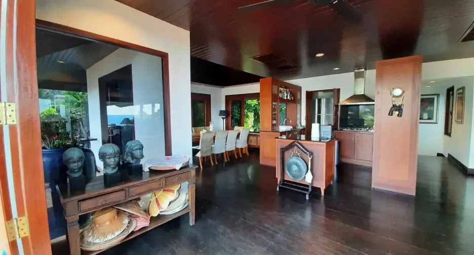 For sale 4 bedrooms villa in Mueang Phuket, Phuket