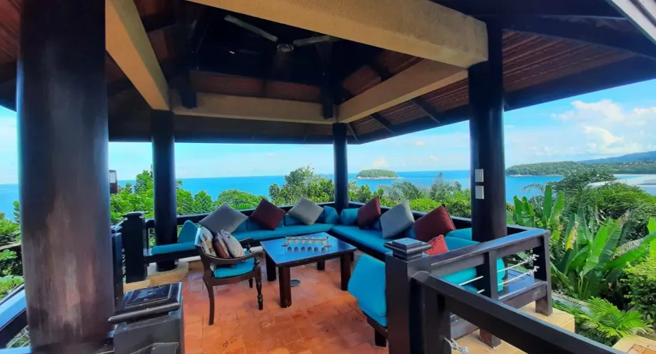 For sale 4 bedrooms villa in Mueang Phuket, Phuket