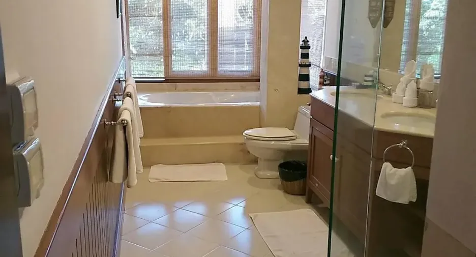 For sale 4 bedrooms villa in Mueang Phuket, Phuket