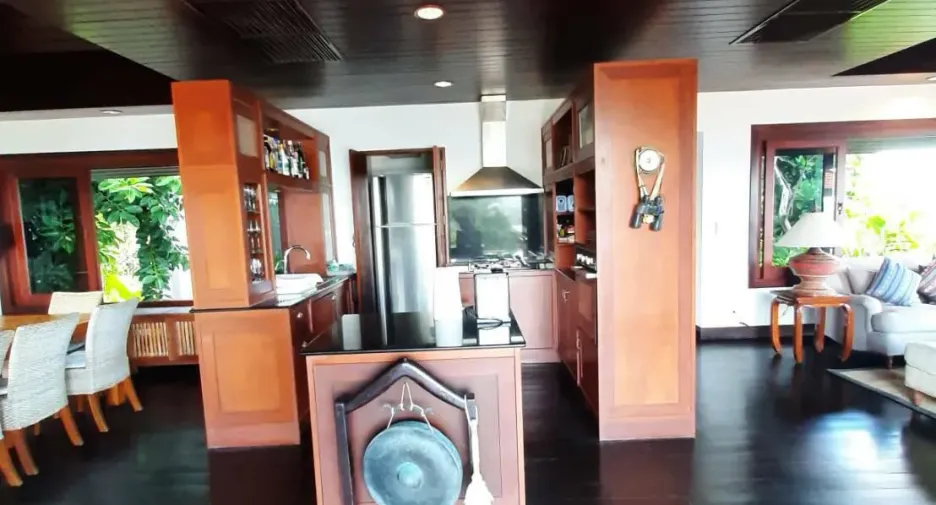 For sale 4 bedrooms villa in Mueang Phuket, Phuket