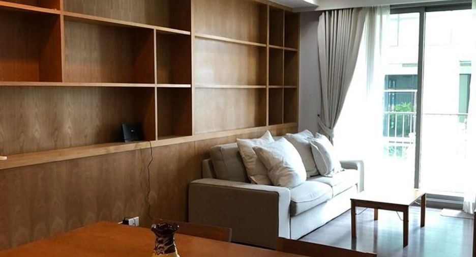 À vendre 2 chambres condo à Phra Khanong, Bangkok