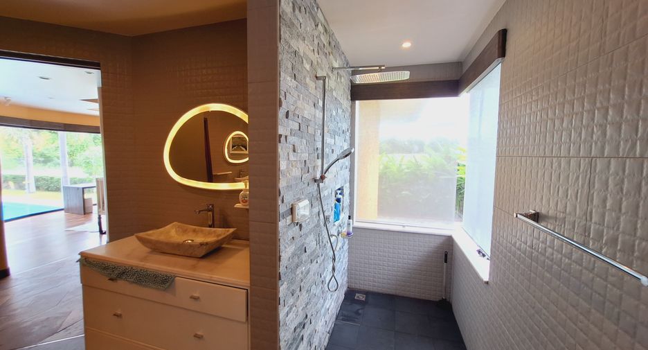 Villa en venta de 4 habitaciones en Hua Hin, Prachuap Khiri Khan