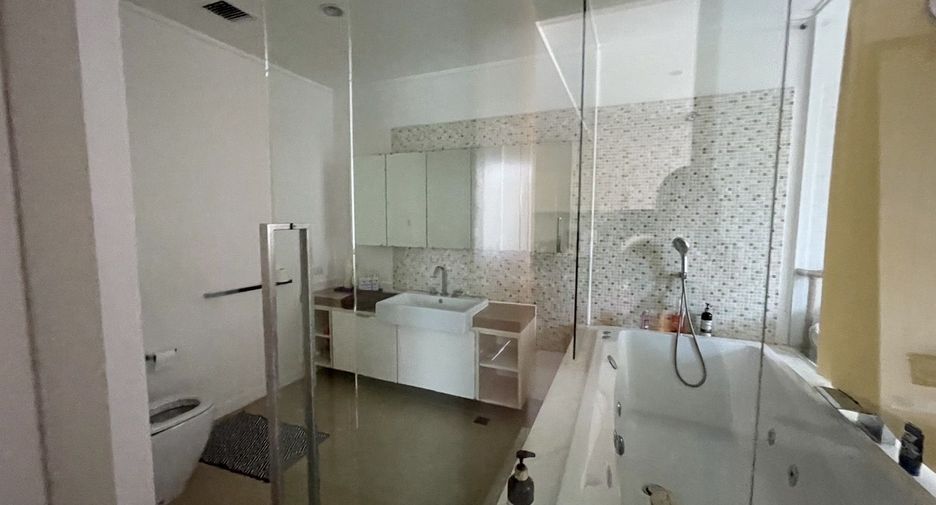 Condo en alquiler de 3 habitaciones en Bang Lamung, Chonburi