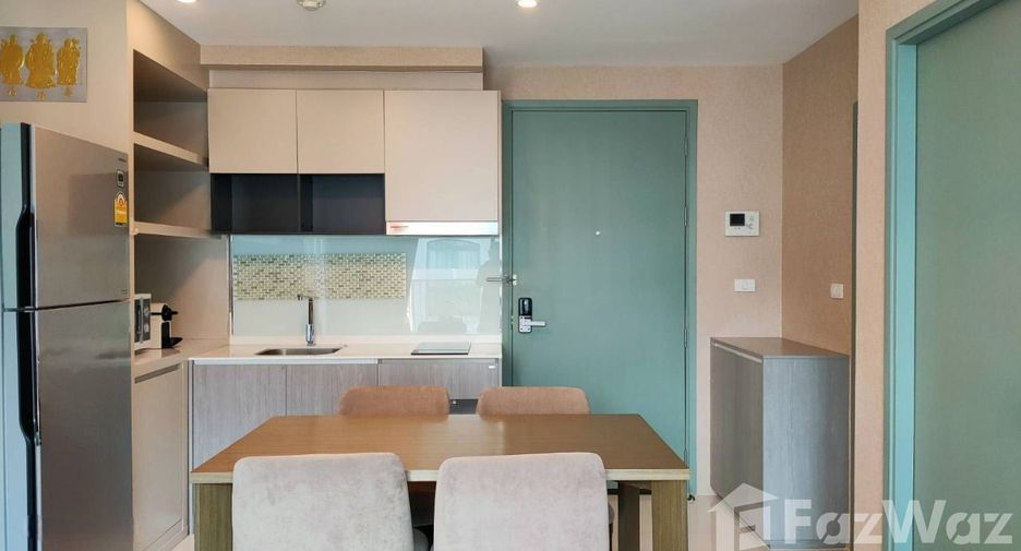 For sale 2 bedrooms condo in Phaya Thai, Bangkok