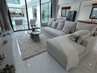 Villa en venta de 5 habitaciones en Mueang Phuket, Phuket