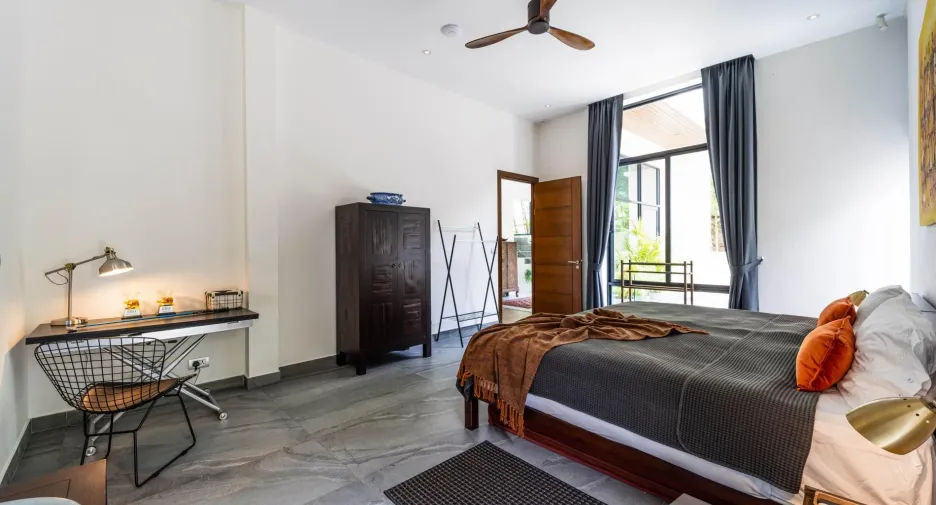For rent 4 bedrooms villa in Pran Buri, Prachuap Khiri Khan