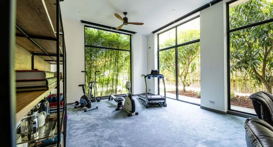 For rent 4 bedrooms villa in Pran Buri, Prachuap Khiri Khan