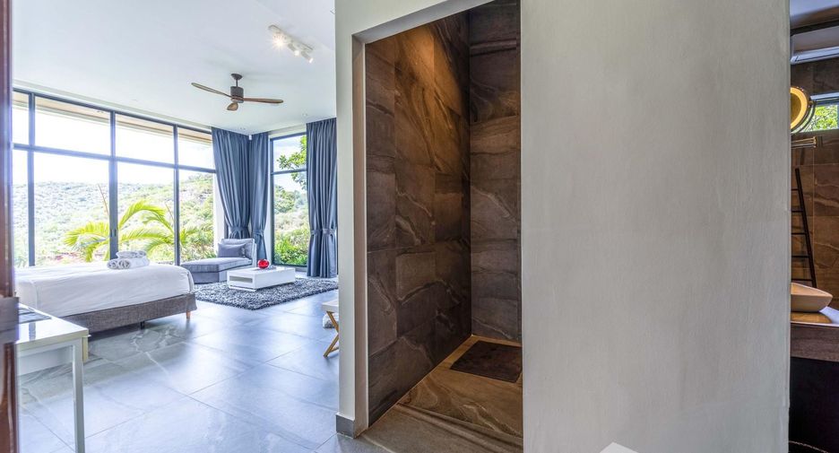 For rent 4 bedrooms villa in Pran Buri, Prachuap Khiri Khan