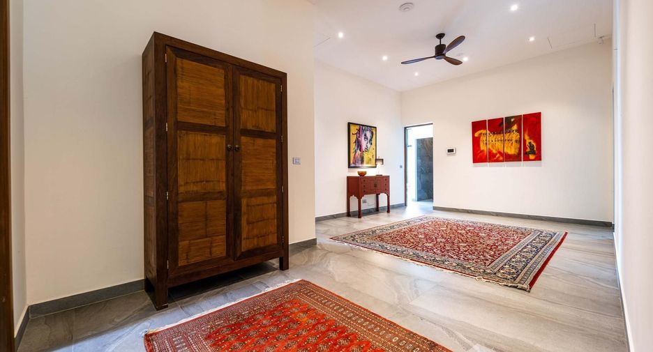 For rent 4 bedrooms villa in Pran Buri, Prachuap Khiri Khan