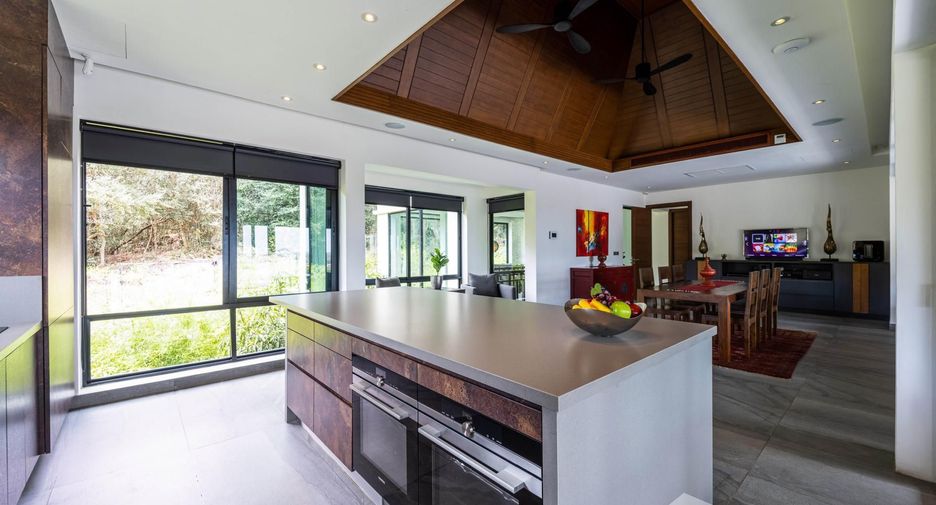 For rent 4 bedrooms villa in Pran Buri, Prachuap Khiri Khan
