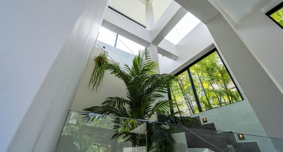 For rent 4 bedrooms villa in Pran Buri, Prachuap Khiri Khan