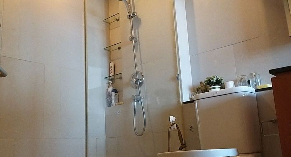 À vendre et à louer 2 chambres condo à Sathon, Bangkok