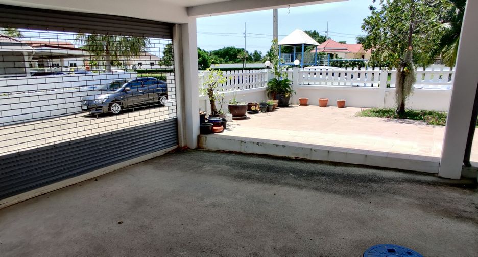 Casa en venta de 3 habitaciones en Cha Am, Phetchaburi