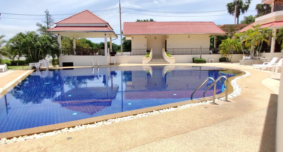 Casa en venta de 3 habitaciones en Cha Am, Phetchaburi