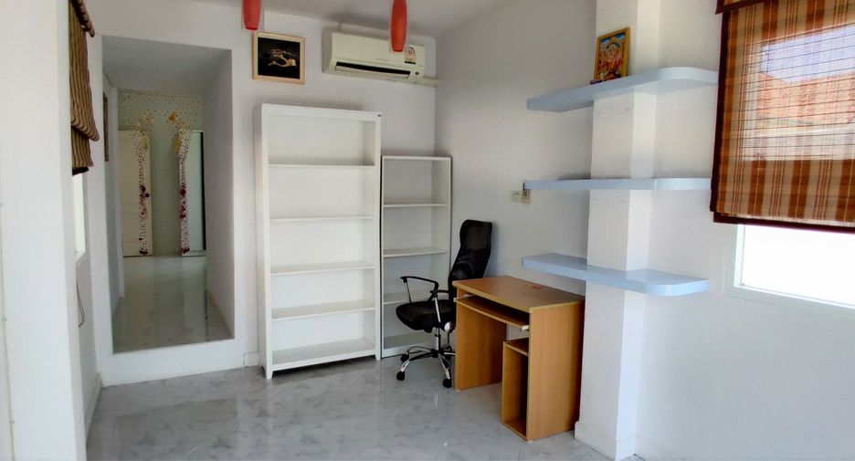 Casa en venta de 3 habitaciones en Cha Am, Phetchaburi