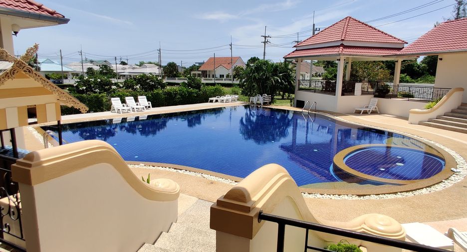 Casa en venta de 3 habitaciones en Cha Am, Phetchaburi