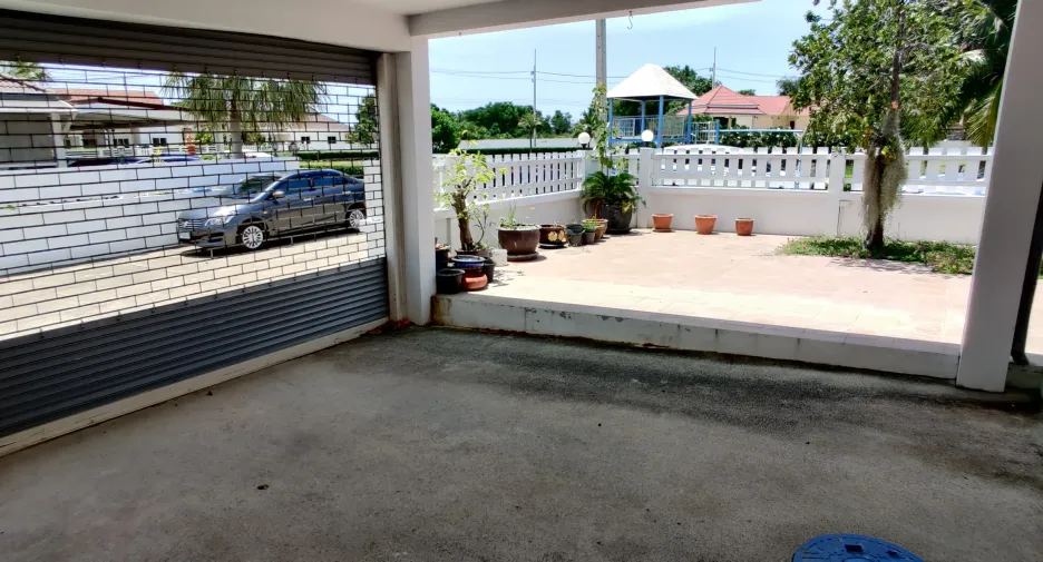 Casa en venta de 3 habitaciones en Cha Am, Phetchaburi