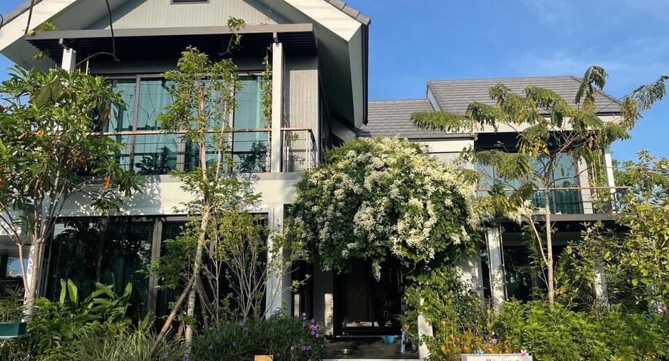 For sale 4 bedrooms house in Bang Saphan, Prachuap Khiri Khan
