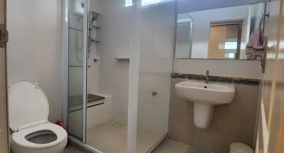 For rent 3 bedrooms house in Mueang Chiang Mai, Chiang Mai