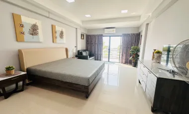 For sale 3 bedrooms condo in Bang Lamung, Chonburi