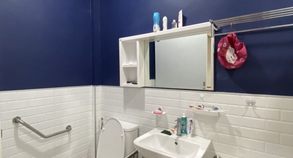 For sale 5 bedrooms retail Space in Ratchathewi, Bangkok