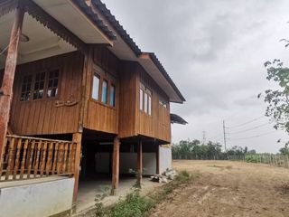For sale land in San Kamphaeng, Chiang Mai