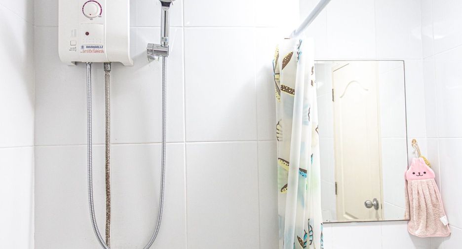 Продажа 1 кровать кондо в Банг Капи, Бангкок