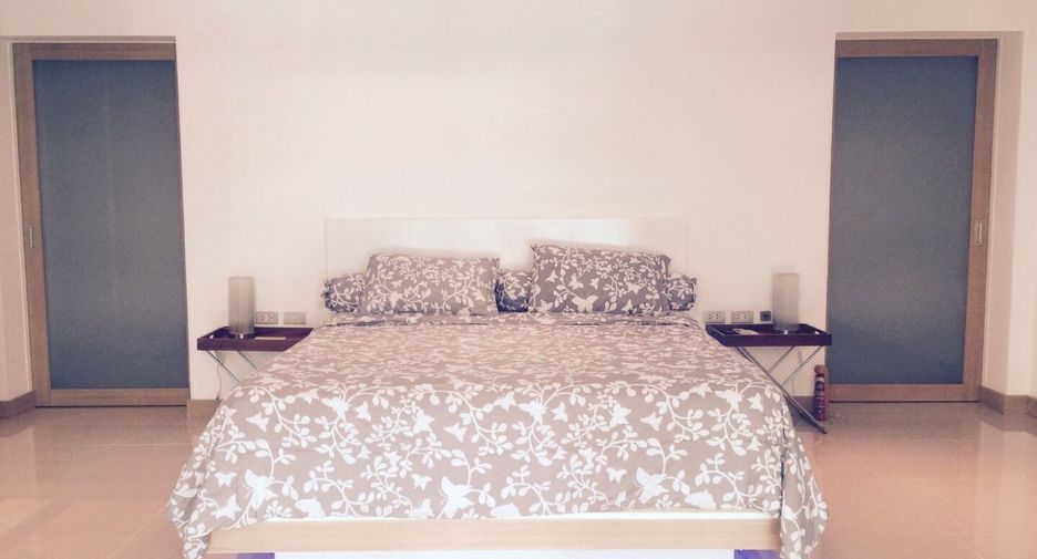 For sale 3 bedrooms villa in Bang Lamung, Chonburi