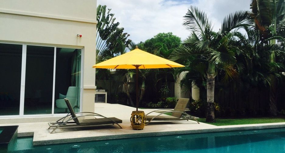 For sale 3 bedrooms villa in Bang Lamung, Chonburi