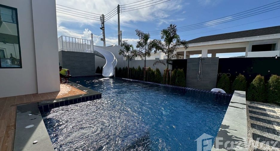 For rent 3 bedrooms villa in Hua Hin, Prachuap Khiri Khan