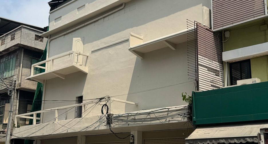 For sale retail Space in Samphanthawong, Bangkok