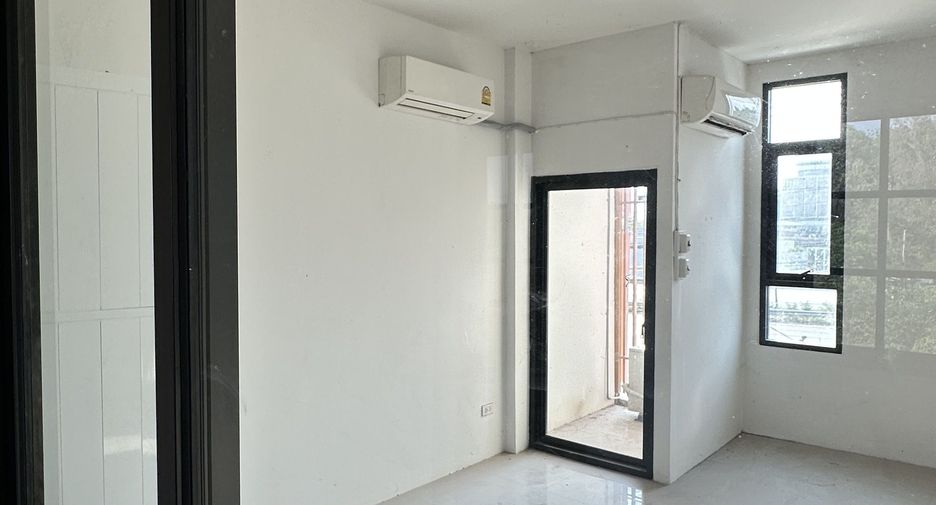 For sale 1 bed townhouse in Mueang Khon Kaen, Khon Kaen