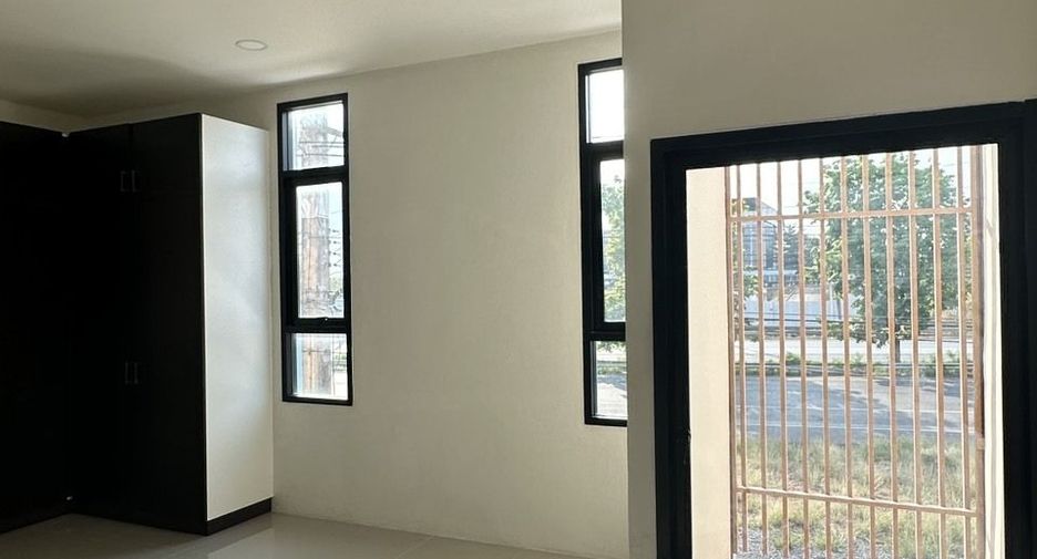 For sale 1 bed townhouse in Mueang Khon Kaen, Khon Kaen