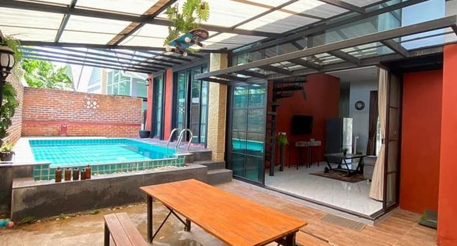 Villa en alquiler de 3 habitaciones en Mueang Phuket, Phuket