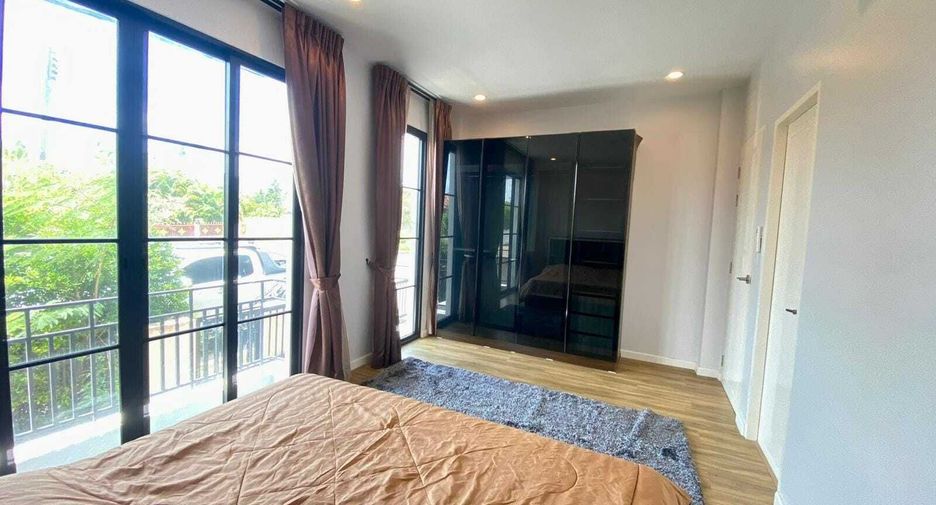 Villa en alquiler de 3 habitaciones en Mueang Phuket, Phuket
