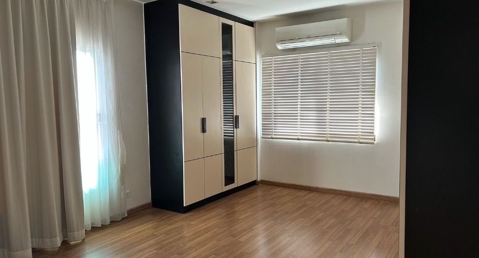 For sale 5 bedrooms house in Prawet, Bangkok