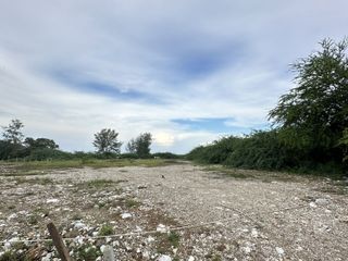Terreno en venta en Sam Roi Yot, Prachuap Khiri Khan