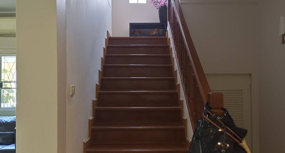 For sale 3 bedrooms house in San Kamphaeng, Chiang Mai