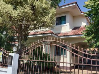À vendre 3 chambres maison à San Kamphaeng, Chiang Mai