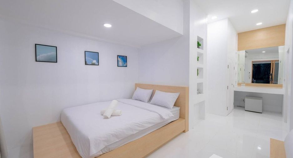 For sale 6 bedrooms villa in Sam Roi Yot, Prachuap Khiri Khan